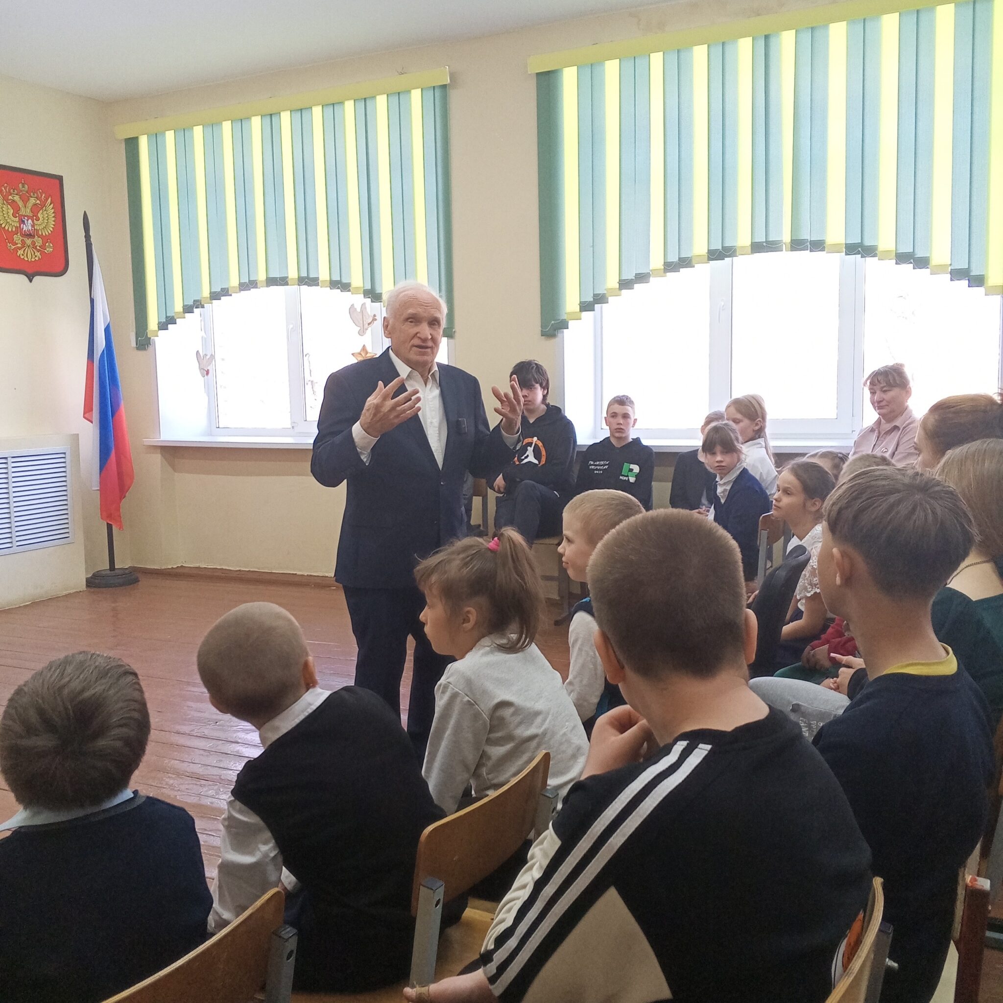 Профессор богословия Алексей Ильич Осипов посетил с. Микшино, родину игумена Никона (Воробьева)