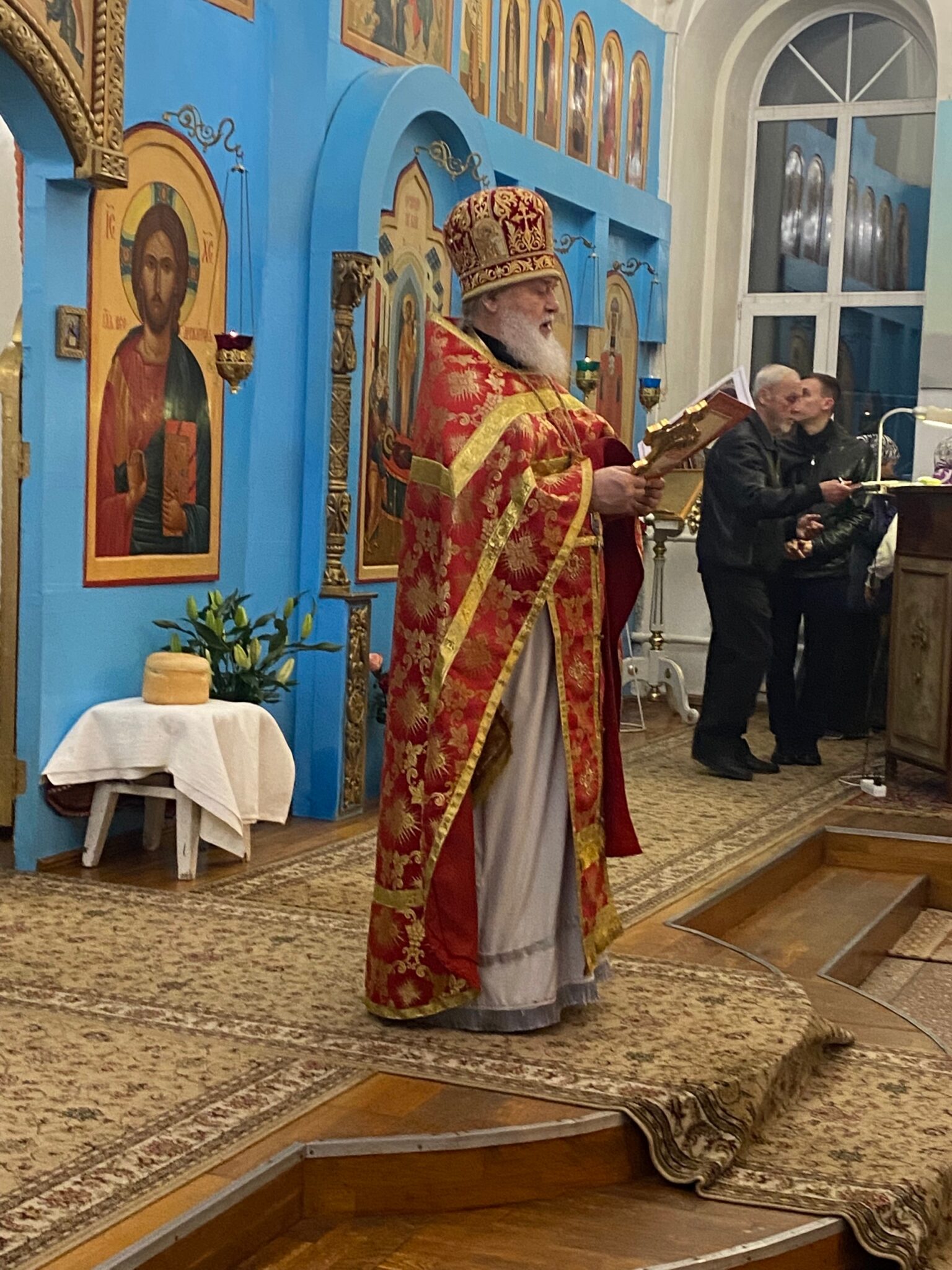 С праздником Светлого Христова Воскресения!