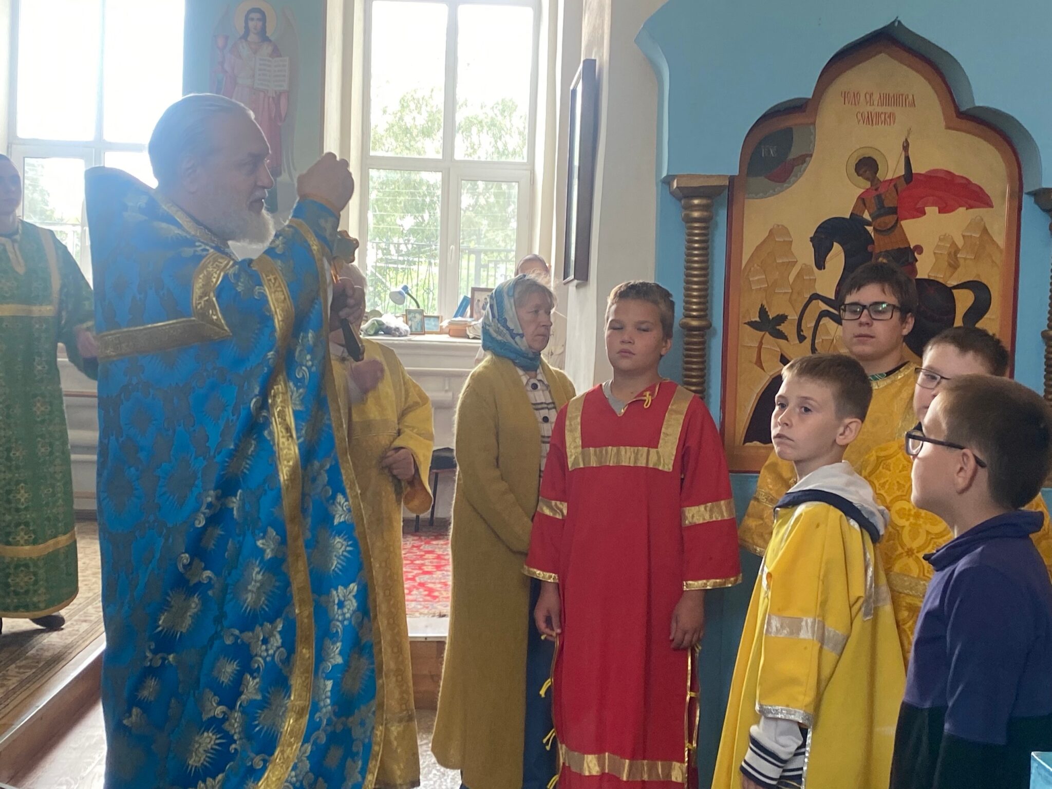 Молебен перед началом учения отроков
