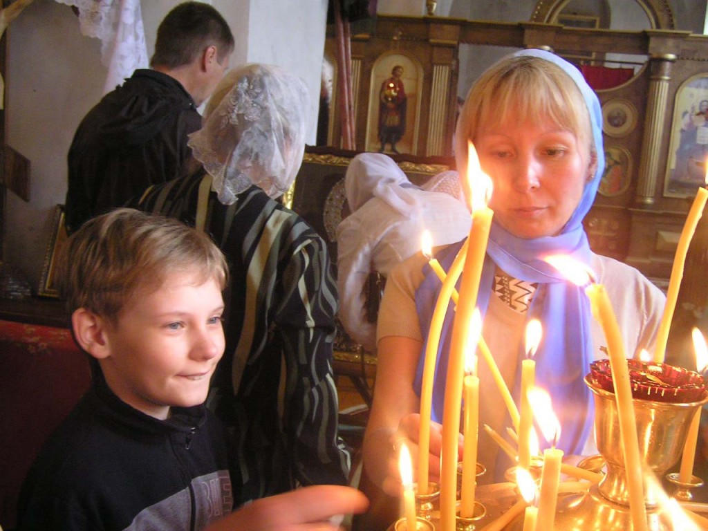 Вова с мамой. Николо-Теребенский женский монастырь